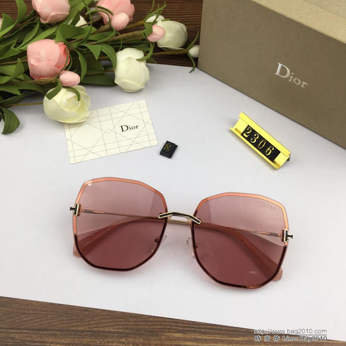 DIOR迪奧 官網同步 歐美風範 原單偏光 女款 太陽鏡  lly1661